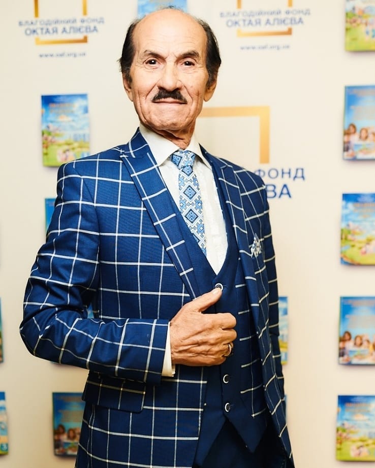 Как сейчас выглядит Анна Сафрончик - внучка Григория Чапкиса, которая занимается моделингом и живет в Италии